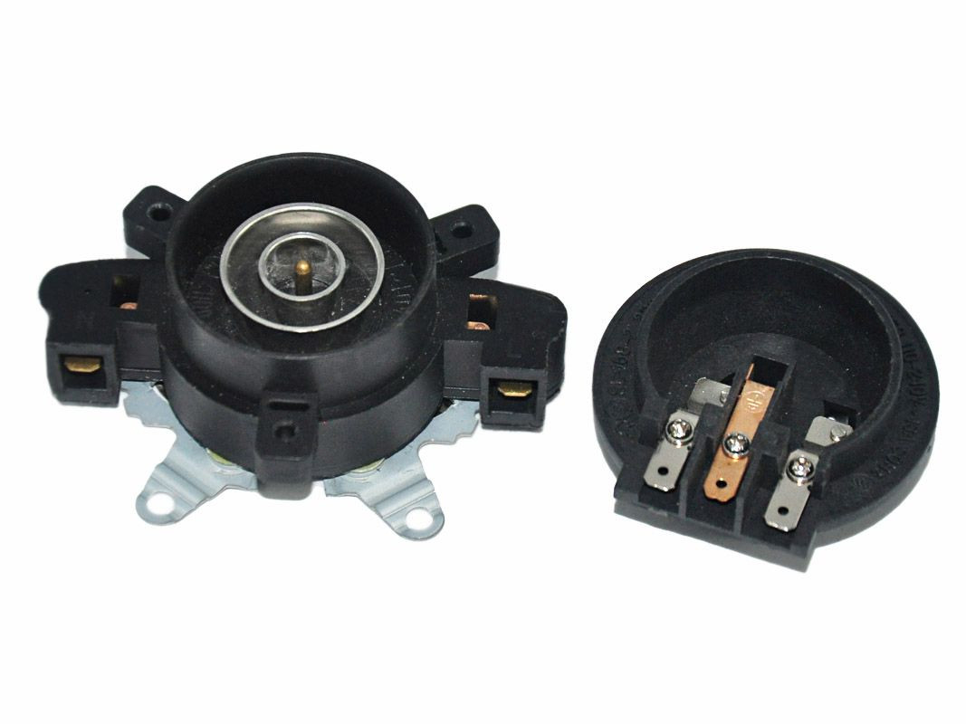 Клеммная пара для электрочайника ECH016 220-250 V 10A